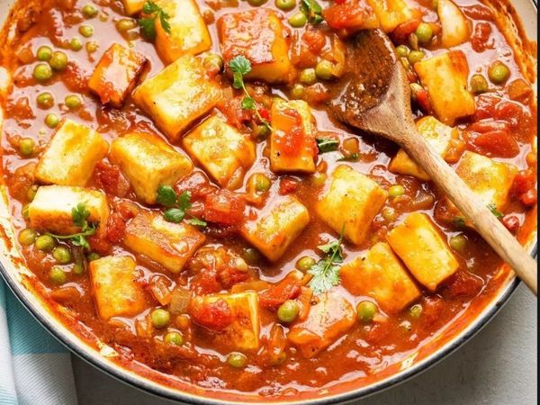 'मटर-पनीर' एक बहुत ही स्वादिष्ट सब्जी है 